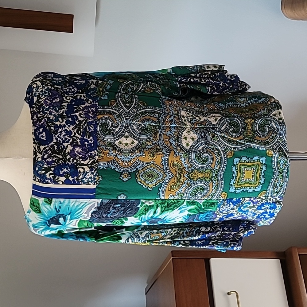 Anthropologie Tiny Patchwork Style Top. Rayon. Si… - image 5